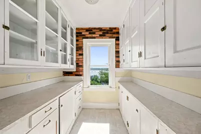 28 Roosevelt Ave, Hull, MA 02045 - Photo 10