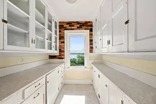 28 Roosevelt Ave, Hull, MA 02045 - Photo 10