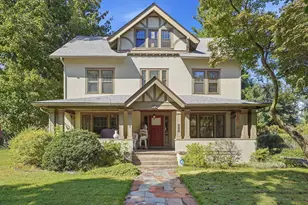 98 Bellevue Ave, Springfield, MA 01108 - Photo 1