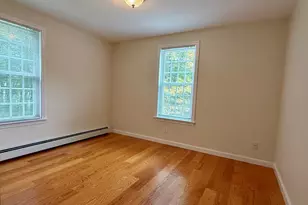 823 Moore Rd, New Braintree, MA 01531 - Photo 12