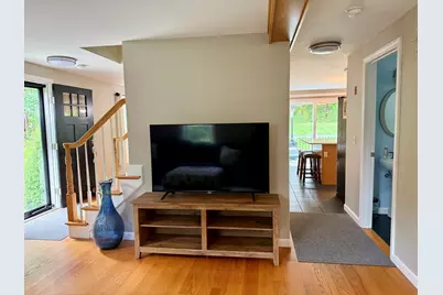 823 Moore Rd, New Braintree, MA 01531 - Photo 10