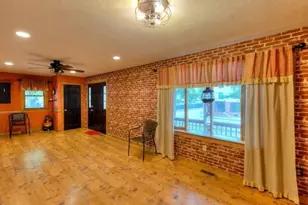352 Lake Ave, Worcester, MA 01604 - Photo 10