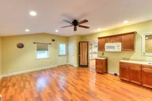 352 Lake Ave, Worcester, MA 01604 - Photo 22