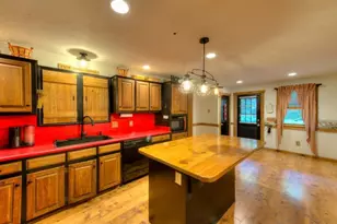 352 Lake Ave, Worcester, MA 01604 - Photo 4
