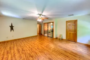 352 Lake Ave, Worcester, MA 01604 - Photo 14