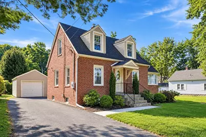 25 Dearborn Street, East Longmeadow, MA 01028 - Photo 2