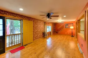 352 Lake Ave, Worcester, MA 01604 - Photo 8