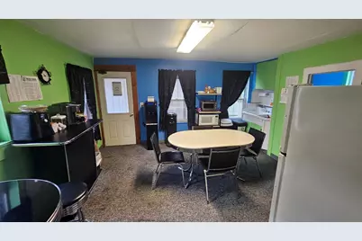 432 Front St., Chicopee, MA 01013 - Photo 24