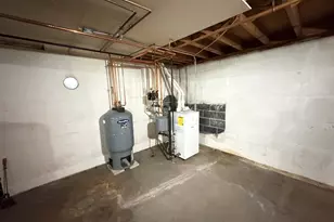 602 Bernardston Rd, Greenfield, MA 01301 - Photo 20