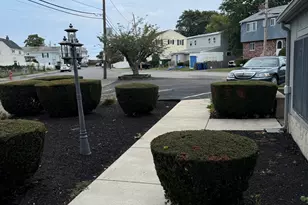 41 Broadsound Ave, Revere, MA 02151 - Photo 4