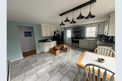 114 Rockway St, New Bedford, MA 02740 - Photo 6