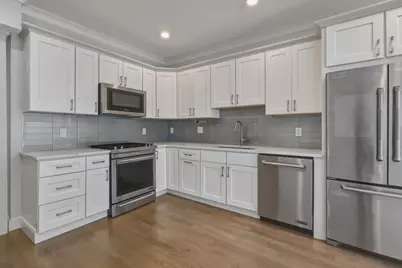 134 Chelsea St #1A, Boston, MA 02128 - Photo 2