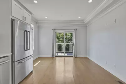 134 Chelsea St #1A, Boston, MA 02128 - Photo 4