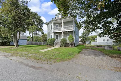 22 Goodwin St, Bridgewater, MA 02324 - Photo 2