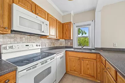 22 Goodwin St, Bridgewater, MA 02324 - Photo 4
