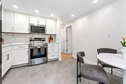107 Woodley Ave, Boston, MA 02132 - Photo 12