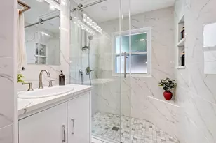 107 Woodley Ave, Boston, MA 02132 - Photo 4