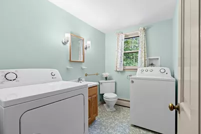 8 Ethelyn Cir, Maynard, MA 01754 - Photo 18