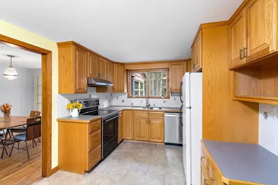 8 Ethelyn Cir, Maynard, MA 01754 - Photo 10