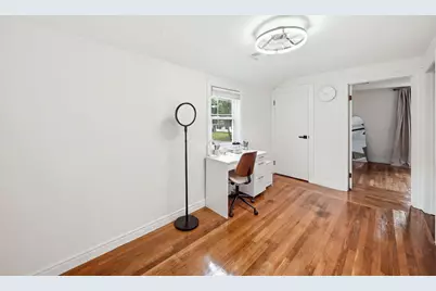 856 Newport Ave, Attleboro, MA 02703 - Photo 16