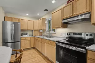 126 Alan A Dale Dr, Becket, MA 01223 - Photo 6