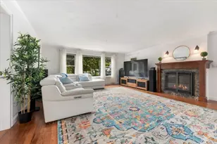 276 East St, Hingham, MA 02043 - Photo 4