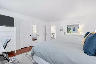 15 Iyanough Rd, Barnstable, MA 02601 - Photo 16
