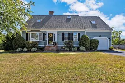 15 Iyanough Rd, Barnstable, MA 02601 - Photo 1