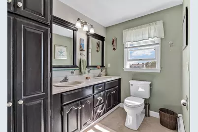15 Iyanough Rd, Barnstable, MA 02601 - Photo 24