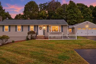 107 Cedar St, Sturbridge, MA 01518 - Photo 40