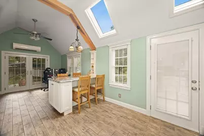 421 North Main Street, Raynham, MA 02767 - Photo 18