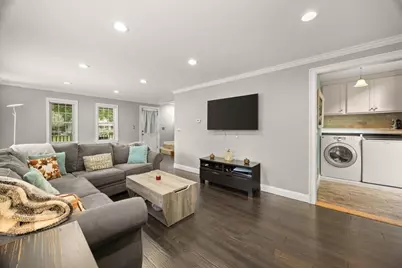 421 North Main Street, Raynham, MA 02767 - Photo 10