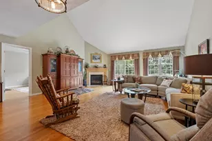 131 Ariel Cir, Sutton, MA 01590 - Photo 4
