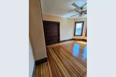 70 Warburton #3, Fall River, MA 02720 - Photo 6