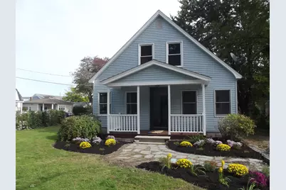 27 Elizabeth St, Lunenburg, MA 01462 - Photo 4