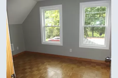 27 Elizabeth St, Lunenburg, MA 01462 - Photo 18