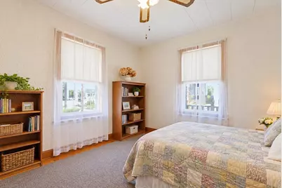 12 Kearney St, Malden, MA 02148 - Photo 12
