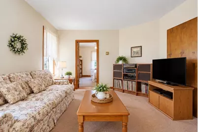 12 Kearney St, Malden, MA 02148 - Photo 10