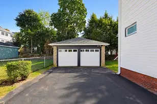 12 Kearney St, Malden, MA 02148 - Photo 2