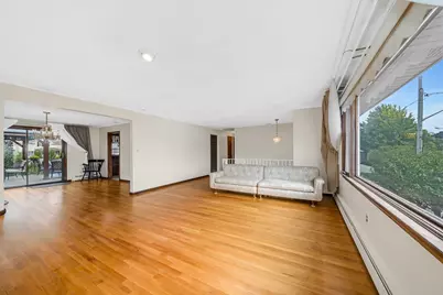 32 Robert Rd, Revere, MA 02151 - Photo 12