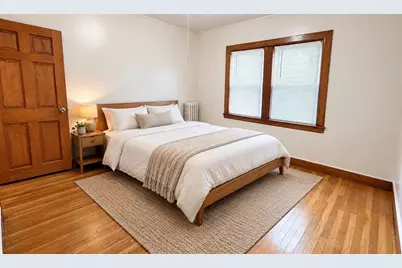 51 Dearborn St #1, Medford, MA 02155 - Photo 4