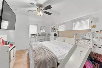 861 Pleasant St, Attleboro, MA 02703 - Photo 16