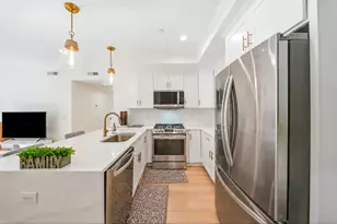 69 Cummins Hwy, Boston, MA 02131 - Photo 12