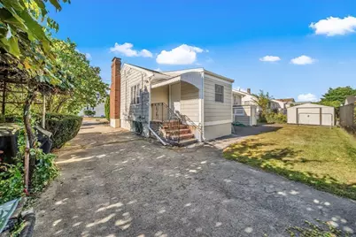 45 Sigourney St, Revere, MA 02151 - Photo 24