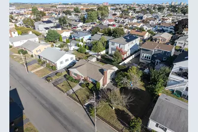 45 Sigourney St, Revere, MA 02151 - Photo 26