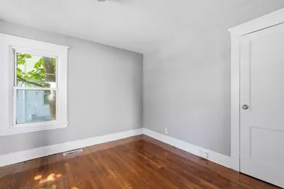 58-60 Bristol St, Springfield, MA 01109 - Photo 10