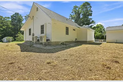 204 River Dr, Hadley, MA 01035 - Photo 28