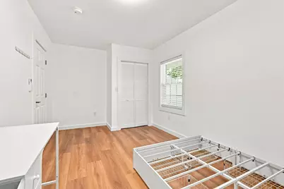 204 River Dr, Hadley, MA 01035 - Photo 14