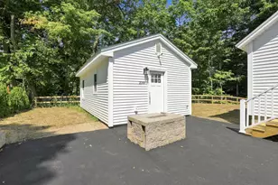 204 River Dr, Hadley, MA 01035 - Photo 30
