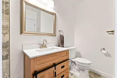204 River Dr, Hadley, MA 01035 - Photo 12
